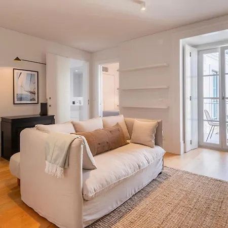 Downtown Cozy 1bdr By Lovelystay Lisbona